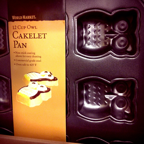 Nonstick Owl Cakelet Baking Pan, $8.99