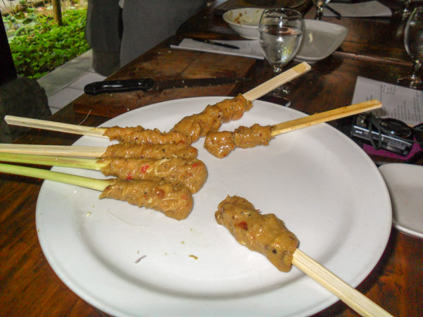 bali_cooking_class_chicken_satay_on_lemongrass_sticks