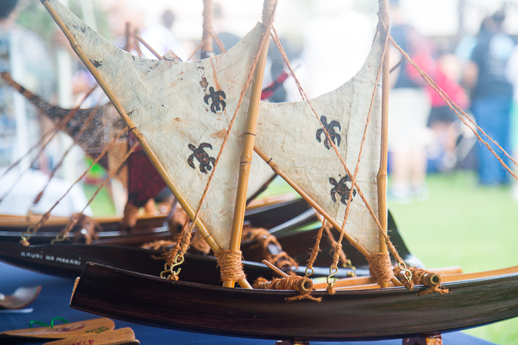 Kauai_King_Parade-handmade boats